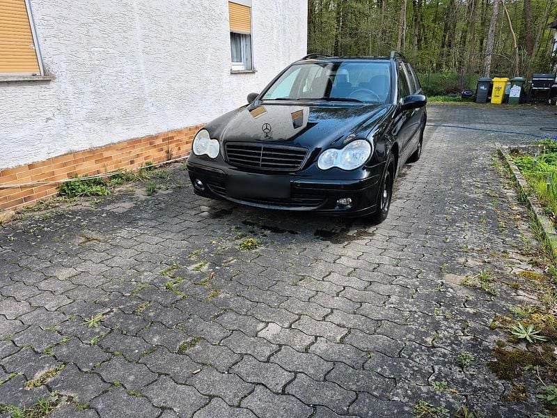 Gebraucht Mercedes C200 163 PS (119 kW) 2006 Schwarz Kombi