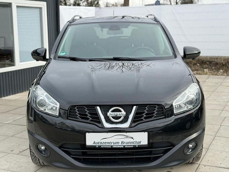 Gebraucht Nissan Qashqai 360º 141 PS (103 kW) 2013 Schwarz SUV