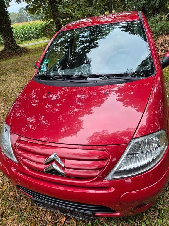 Rot Gebraucht 2005 Citroën C3 Exclusive Kleinwagen | 2.500 € (Fairer Preis) - Bild 1/4