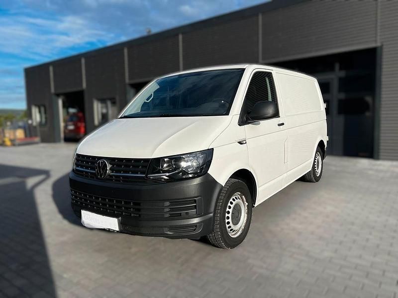 Weiß Gebraucht 2017 VW T6 Van | 13.900 € - Bild 1/4