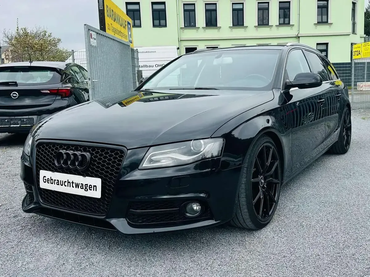 Gebraucht Audi A4 Ambition 160 PS (117 kW) 2011 Phantomschwarz perleffekt Kombi