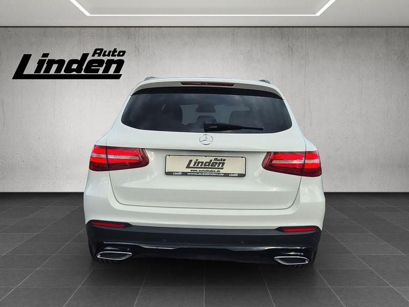 Gebraucht Mercedes GLC350 Night 258 PS (189 kW) 2017 Polarweiss SUV