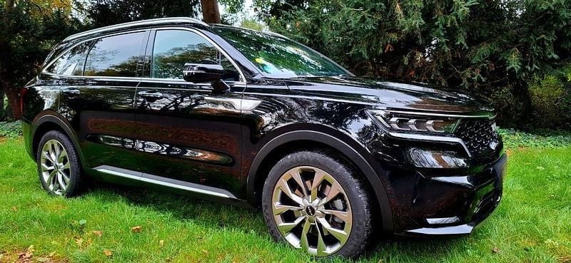Schwarz Gebraucht 2021 Kia Sorento Platinum SUV | 36.000 € (Fairer Preis) - Bild 1/4