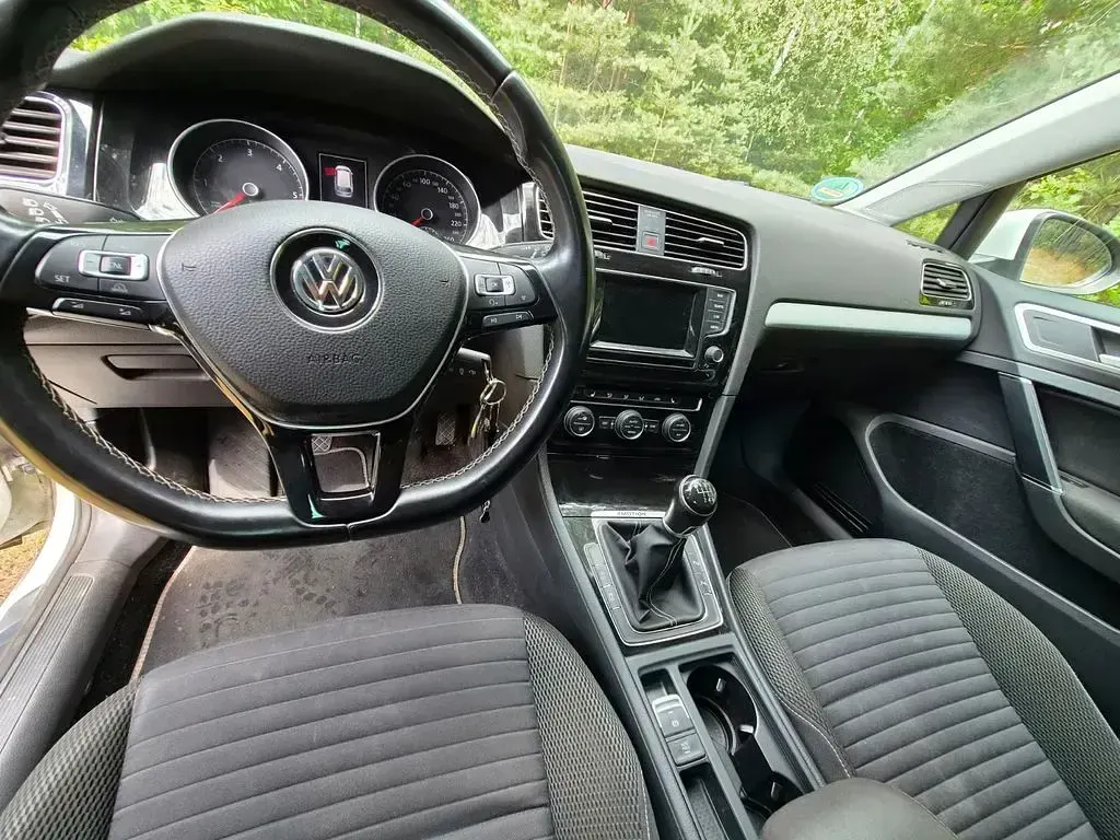 Gebraucht VW Golf VII Cup 105 PS (77 kW) 2014 Weiß Kombi