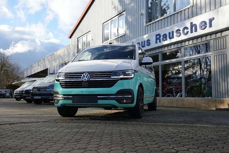 Gebraucht VW Multivan Highline 204 PS (150 kW) 2021 Weiß Van / Kleinbus
