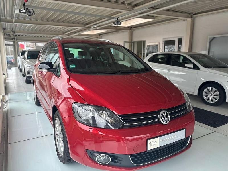Gebraucht VW Golf Plus Cross Style 105 PS (77 kW) 2011 Rot Van / Kleinbus
