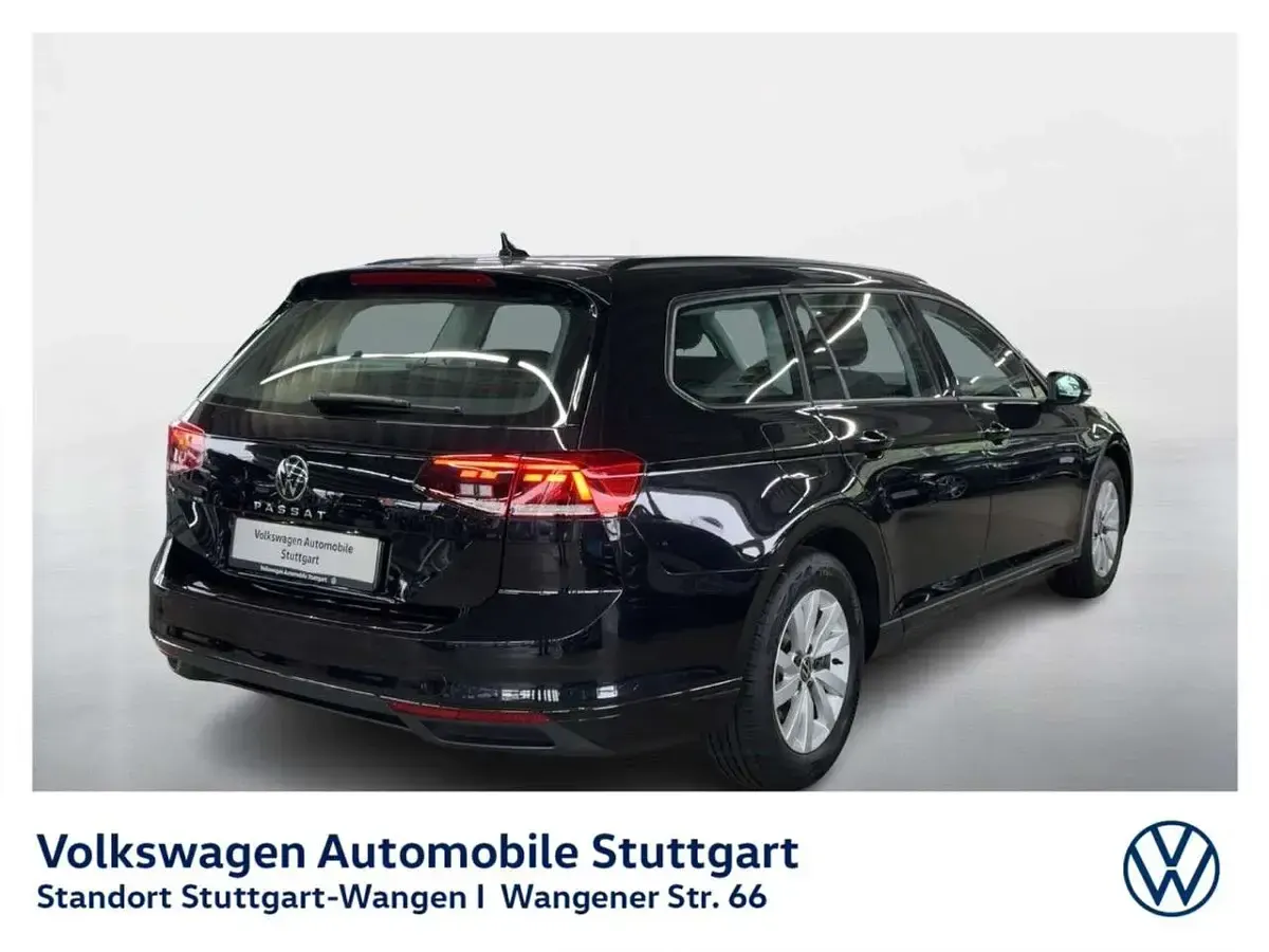 Gebraucht VW Passat Conceptline 122 PS (89 kW) 2023 Schwarz Kombi
