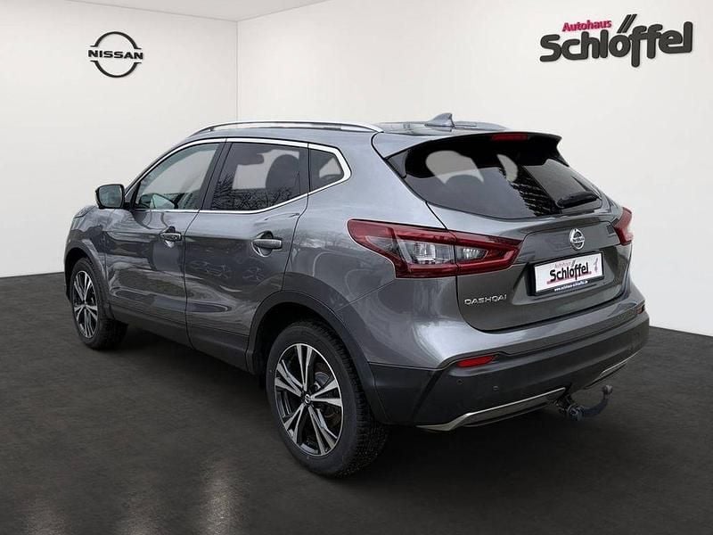 Gebraucht Nissan Qashqai 159 PS (116 kW) 2020 Dark grey SUV