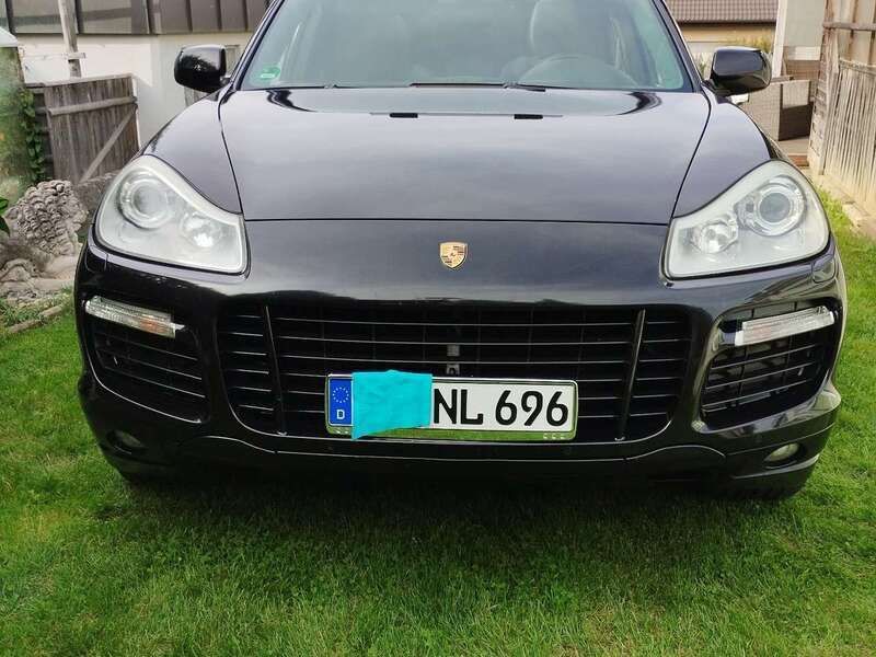 Schwarz Gebraucht 2008 Porsche Cayenne GTS Black Edition SUV | 10.669 € - Bild 1/4