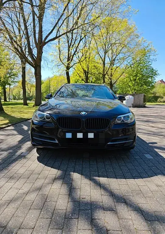 Second-hand BMW 520 190 CP (139 kW) 2017 Negru Break