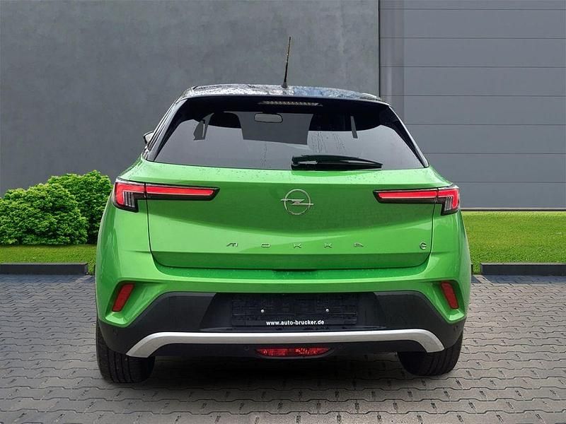 Gebraucht Opel Mokka-e Elegance 100 kW (136 PS) 2022 Gruen SUV