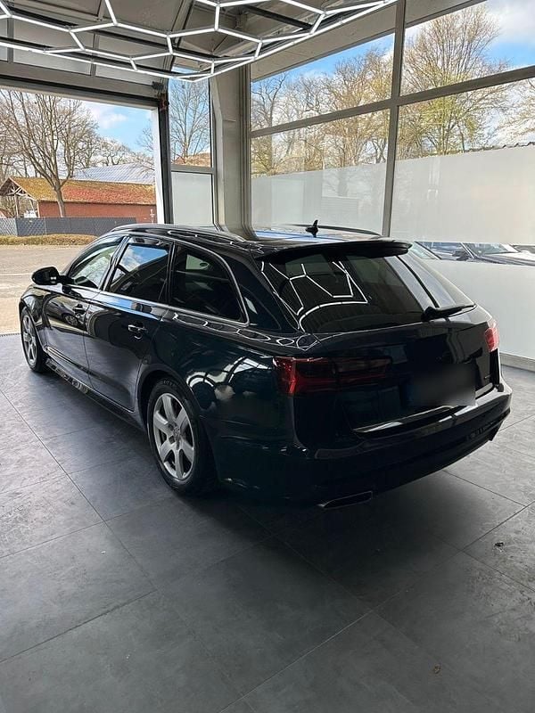 Gebraucht Audi A6 Comfort 272 PS (200 kW) 2016 Blau Kombi
