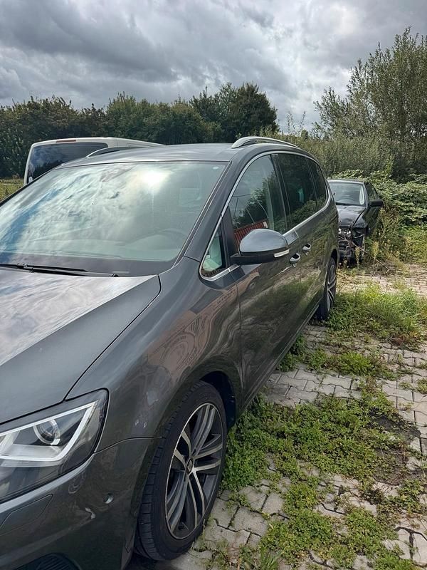 Gebraucht Seat Alhambra 184 PS (135 kW) 2018 Grau Van / Kleinbus