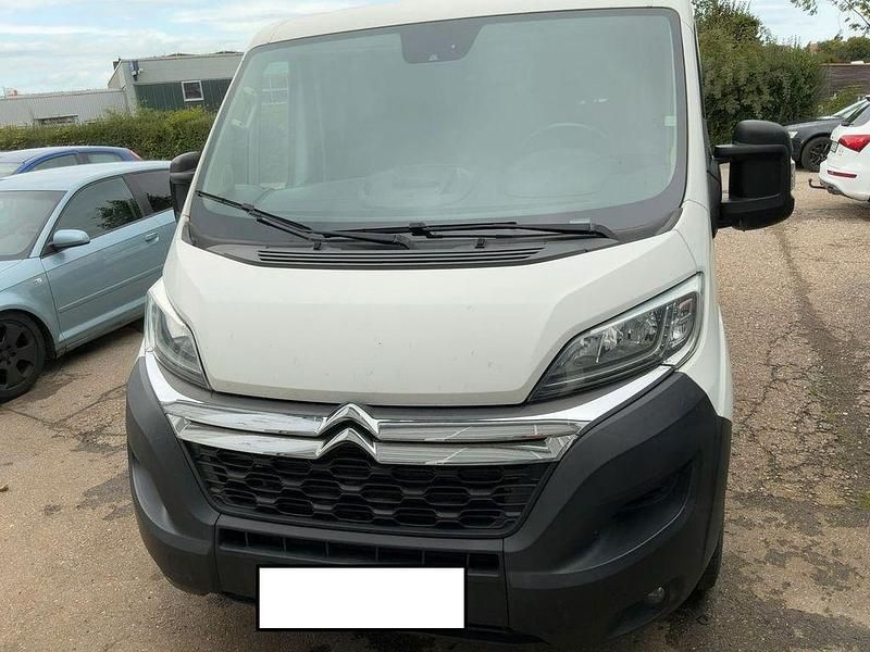 Gebraucht 2018 Citroën Jumper Live Van / Kleinbus | 15.990 € (Guter Preis) - Bild 1/4