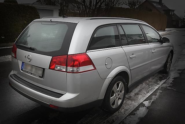 Gebraucht Opel Vectra 211 PS (155 kW) 2004 Silber Kombi