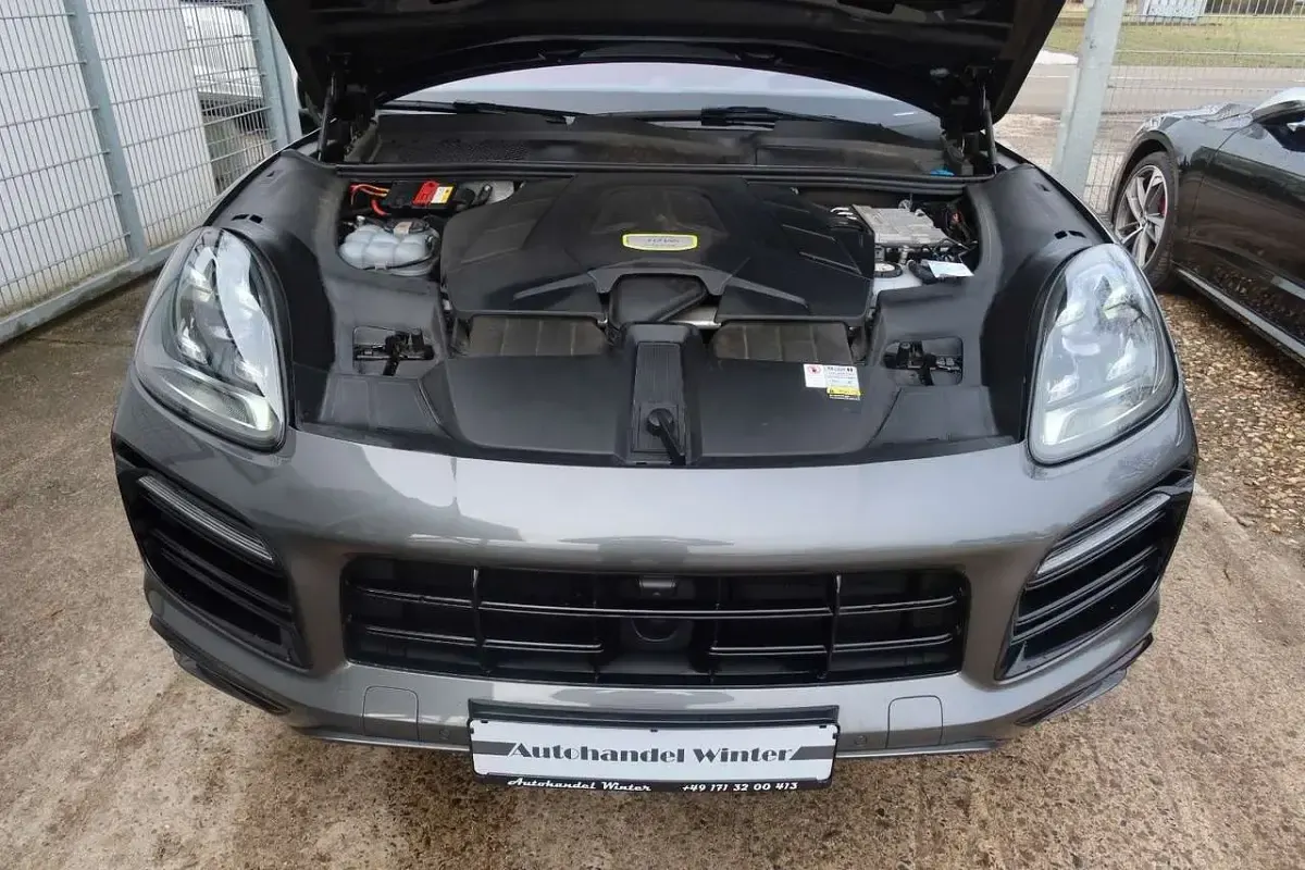 Gebraucht Porsche Cayenne 340 PS (250 kW) 2020 Grau SUV