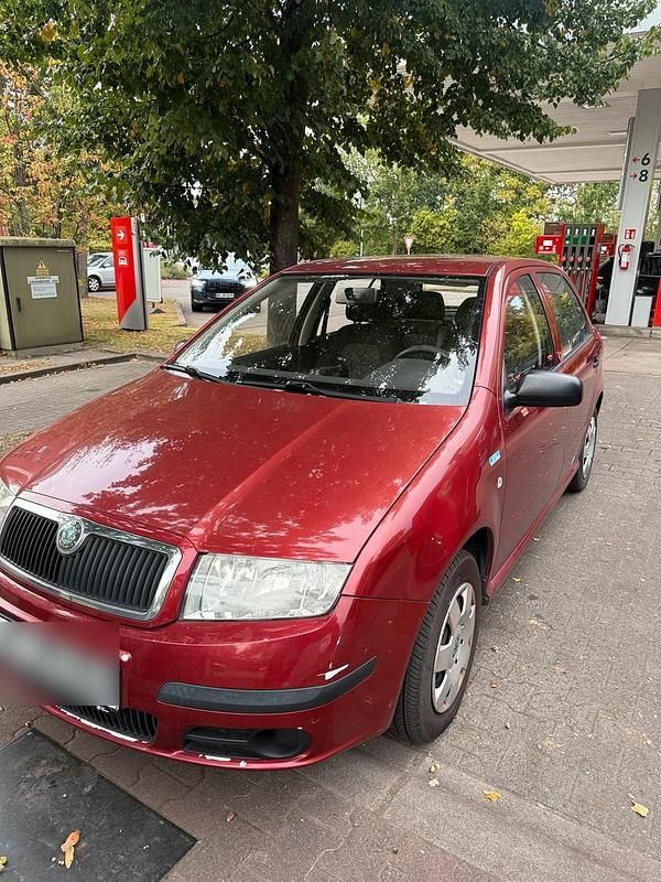 Rot Gebraucht 2006 Skoda Fabia Kleinwagen | 650 € (Superpreis) - Bild 1/4