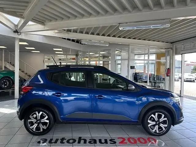 Second-hand Dacia Sandero Expression 110 CP (80 kW) 2023 Albastru Hatchback