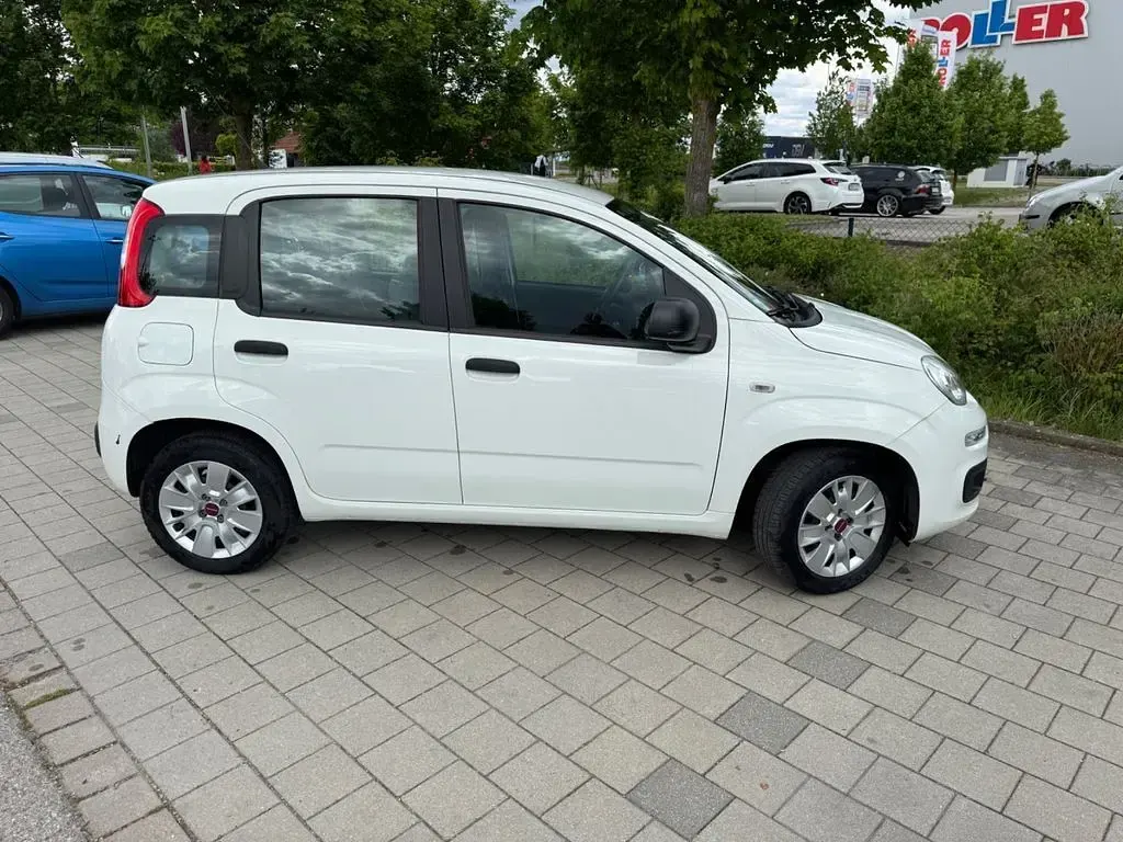 Gebraucht Fiat Panda Easy 69 PS (50 kW) 2016 Weiß Kleinwagen