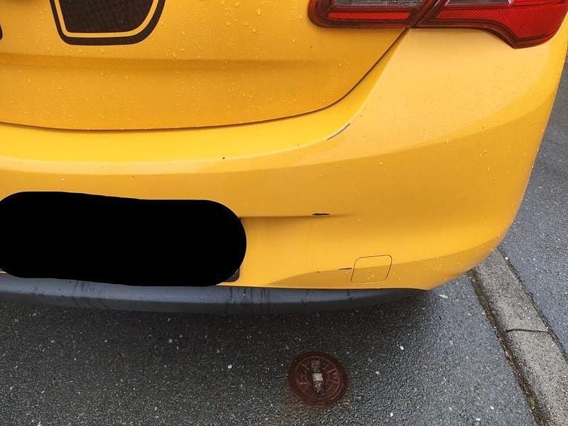 Gebraucht Opel Corsa Edition 90 PS (66 kW) 2017 Gelb Kleinwagen