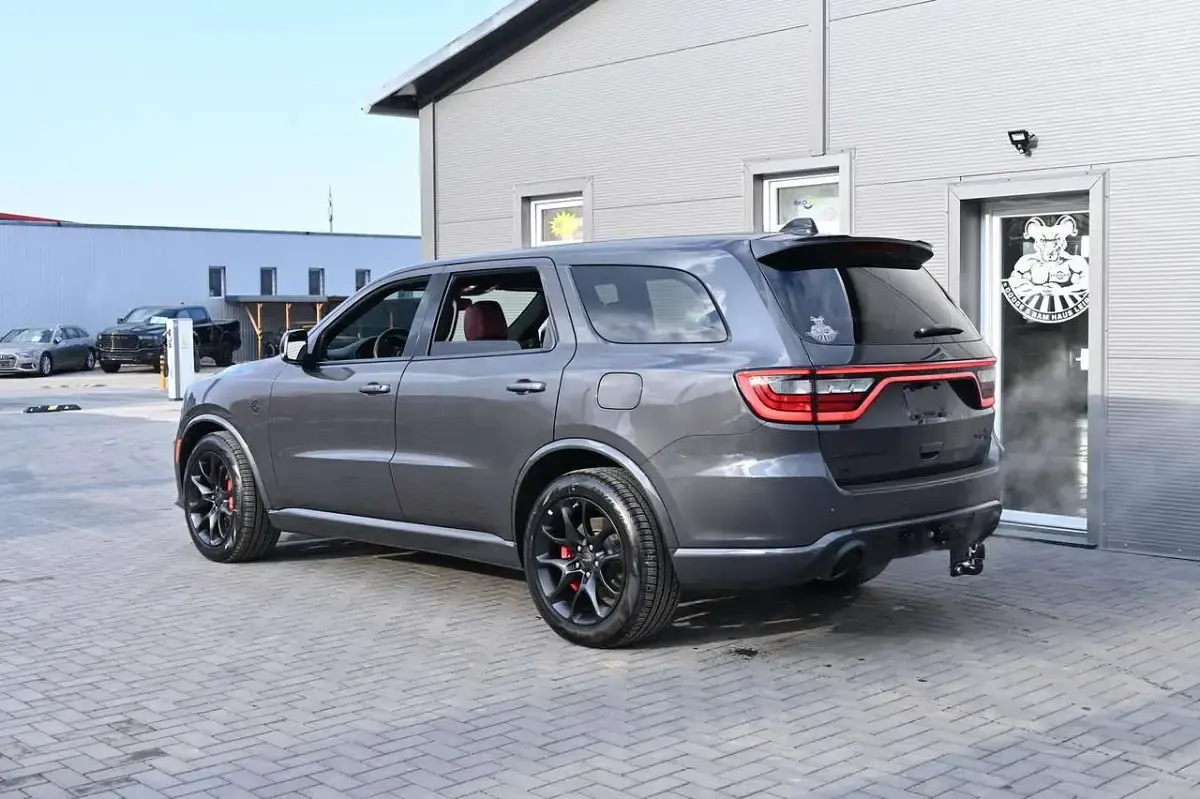 Nowe Dodge Durango 719 KM (528 kW) 2026 Szary SUV