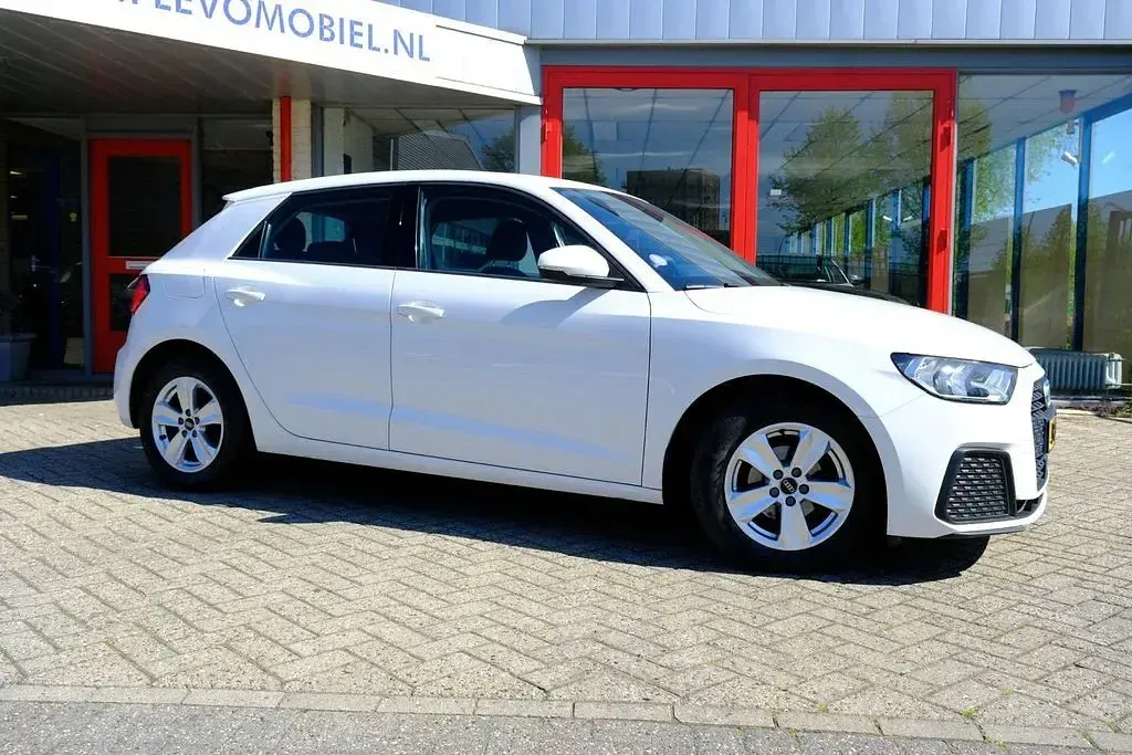 Gebraucht Audi A1 Sportback 95 PS (69 kW) 2020 Weiß Kleinwagen