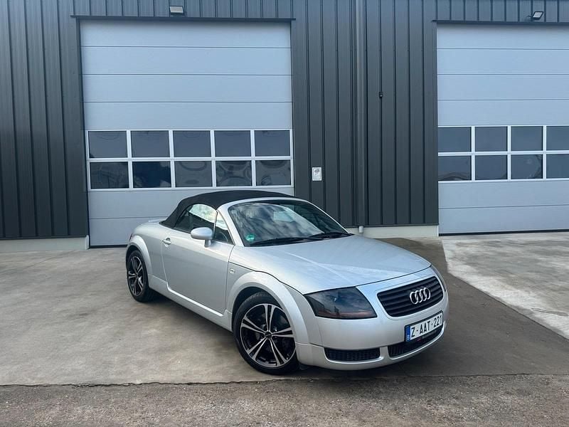 Gebraucht Audi TT Roadster 150 PS (110 kW) 2002 Silber Cabrio