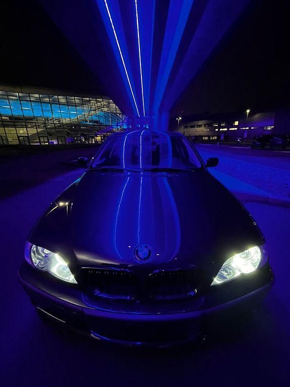 Brugt BMW 318 Performance 143 HK (105 kW) 2002 Sort Sedan