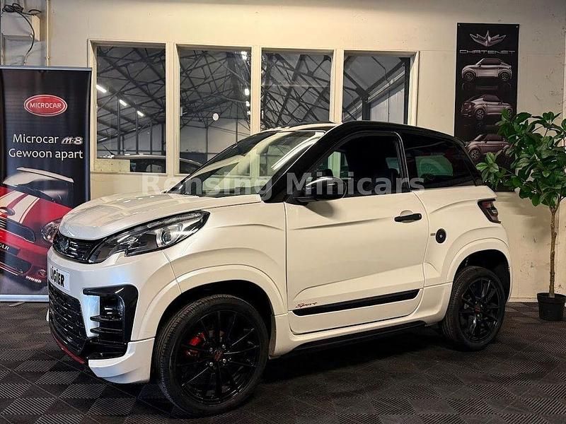 Weiß Gebraucht 2023 Ligier JS60 Kleinwagen | 15.950 € (Fairer Preis) - Bild 1/4