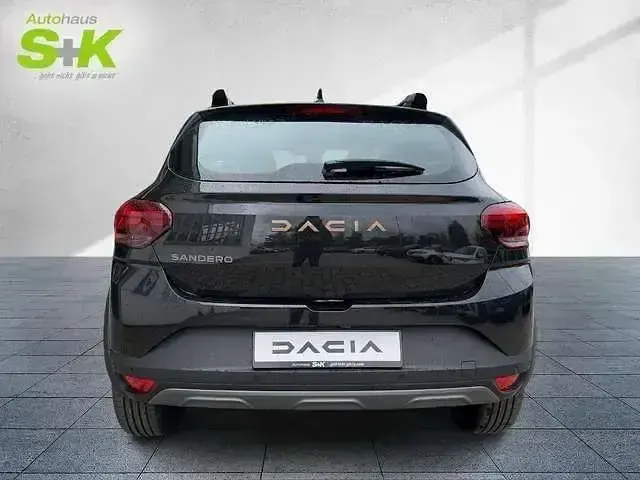 Gebraucht Dacia Sandero Extreme 111 PS (81 kW) 2025 Perlmuttschwarz metallic (schwarz) Kleinwagen