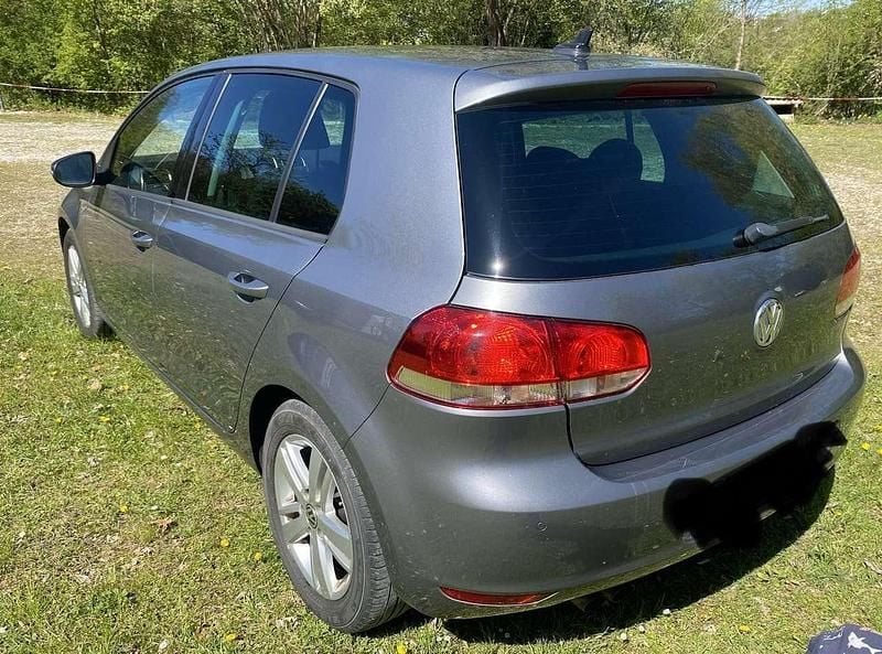 Używany VW Golf VII Match 140 KM (102 kW) 2012 Szary Hatchback