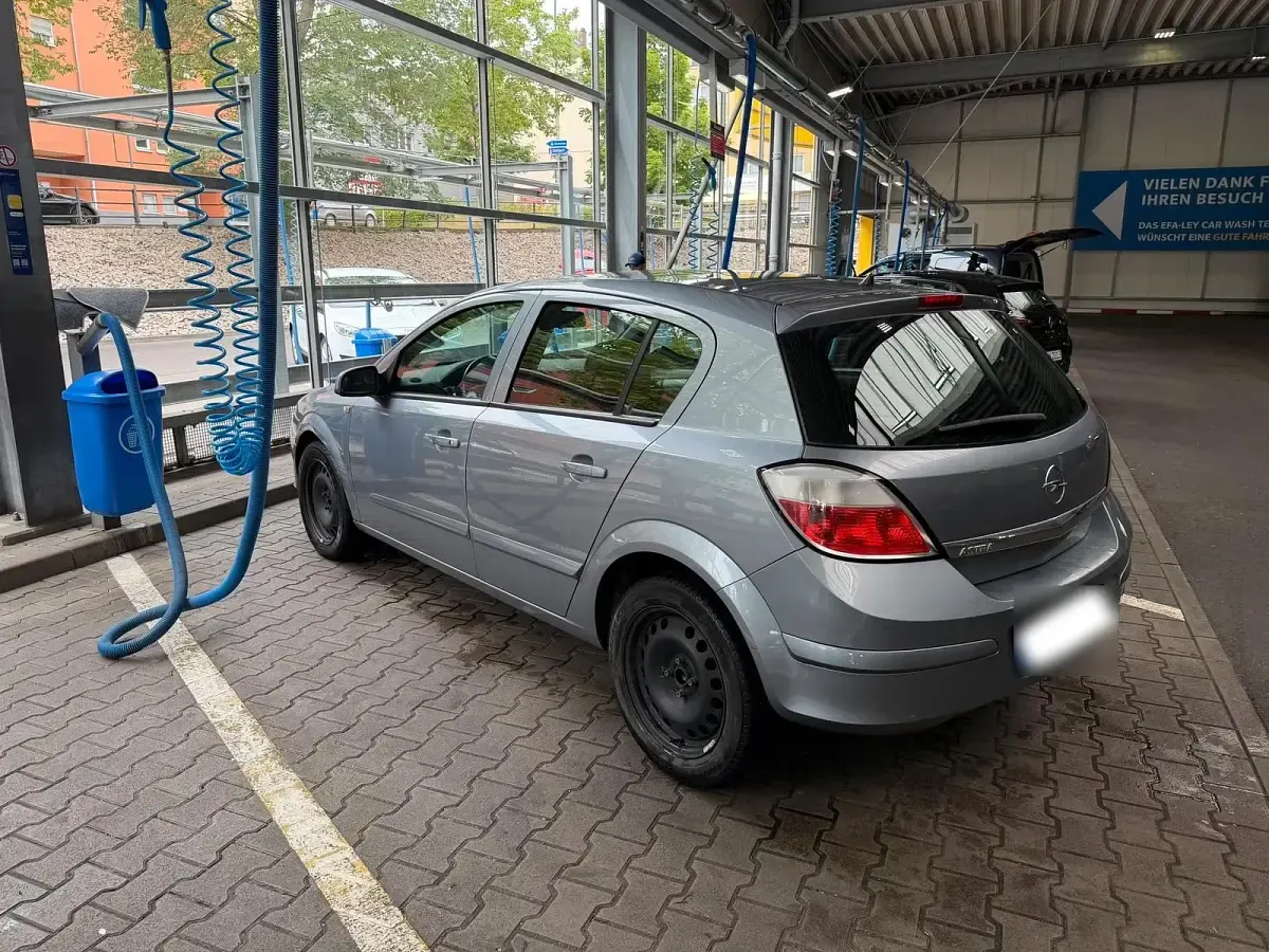 Gebraucht Opel Astra 90 PS (66 kW) 2006 Grau Kombi