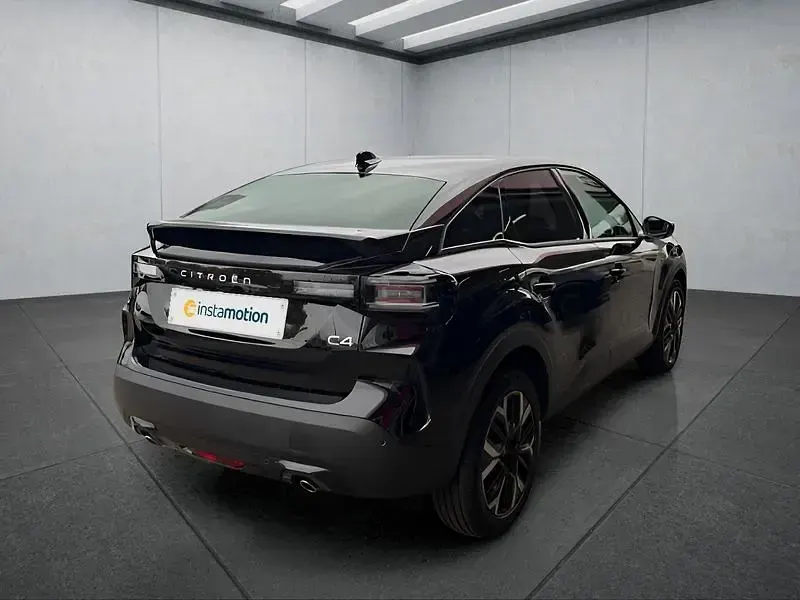 Nowe Citroën C4 PureTech 131 KM (96 kW) 2025 Czarny Sedan/Limuzyna