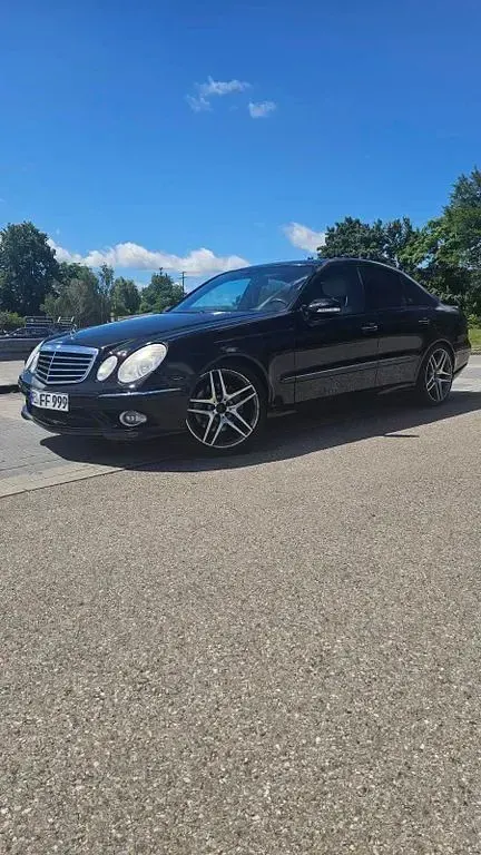 Gebraucht Mercedes E350 AMG 272 PS (200 kW) 2007 Schwarz Limousine