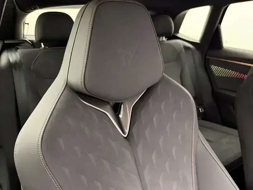 Gebraucht Cupra Terramar 204 PS (150 kW) 2025 Schwarz SUV