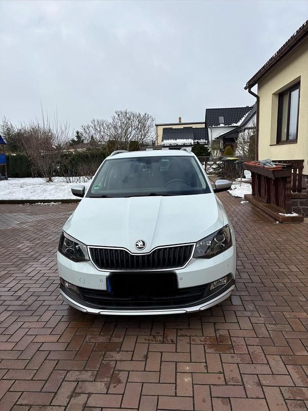 Gebraucht Skoda Fabia Style 110 PS (80 kW) 2016 Weiß Kombi