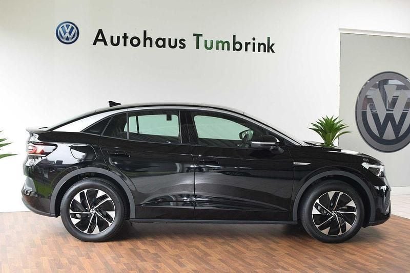 Gebraucht VW ID.5 Pro Performance 219 kW (299 PS) 2023 Grenadillschwarz metallic SUV
