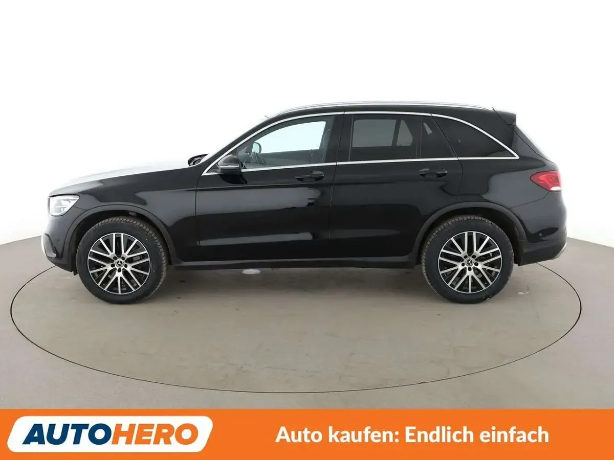 Gebraucht Mercedes GLC220 194 PS (142 kW) 2019 Schwarz/baltic black SUV