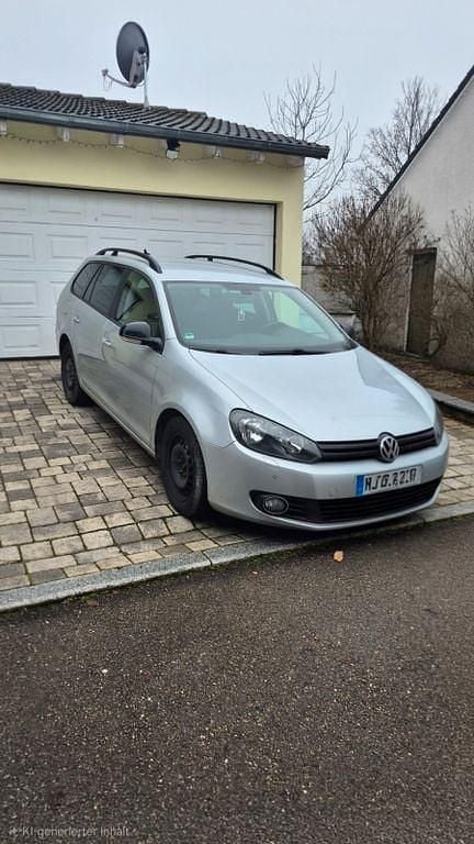 Silber Gebraucht 2012 VW Golf VII Match Kombi | 4.999 € (Guter Preis) - Bild 1/4