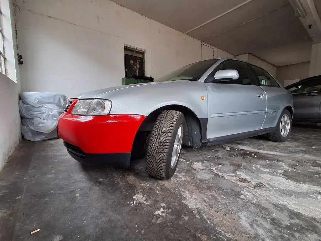 Gebraucht Audi A3 Ambiente 125 PS (91 kW) 1997 Grau Kleinwagen