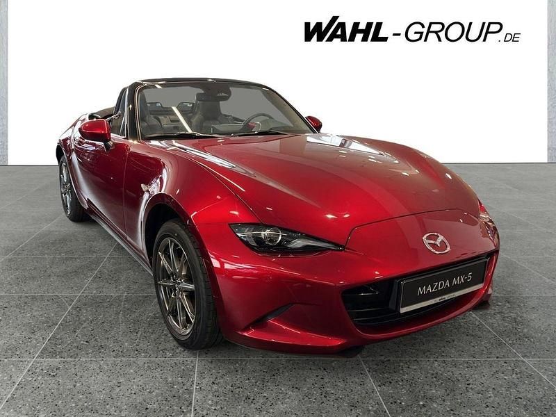 Neu Mazda MX5 Exclusive 132 PS (97 kW) 2025 Rot Cabrio