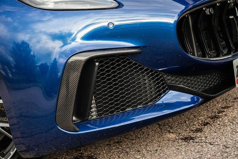 Gebraucht Maserati Granturismo 549 PS (403 kW) 2025 Blau Coupé