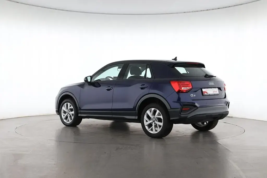 Gebraucht Audi Q2 Advanced Plus 150 PS (110 kW) 2025 Navarrablau SUV