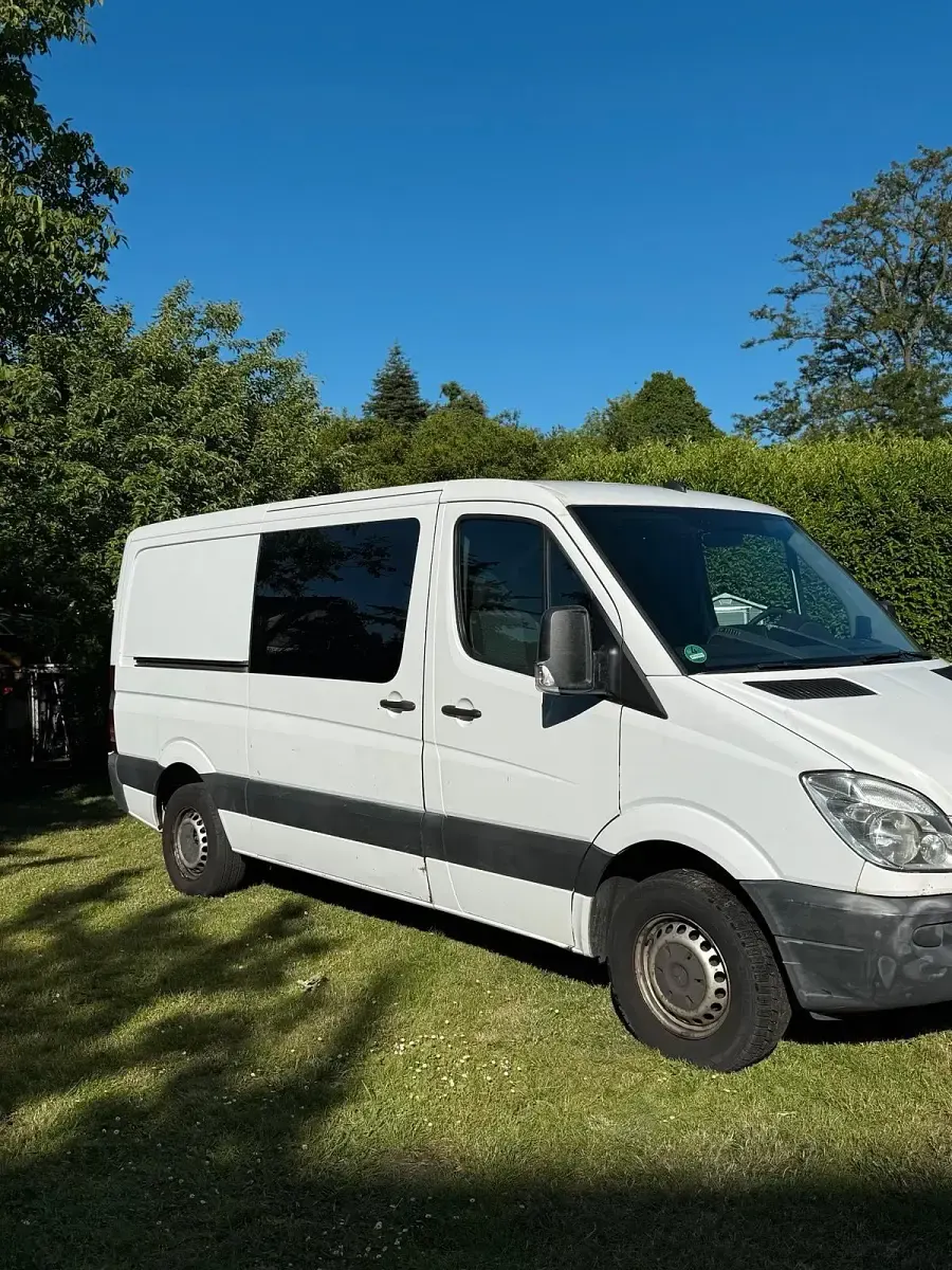 Używany Mercedes Sprinter 95 KM (69 kW) 2009 Biały Van