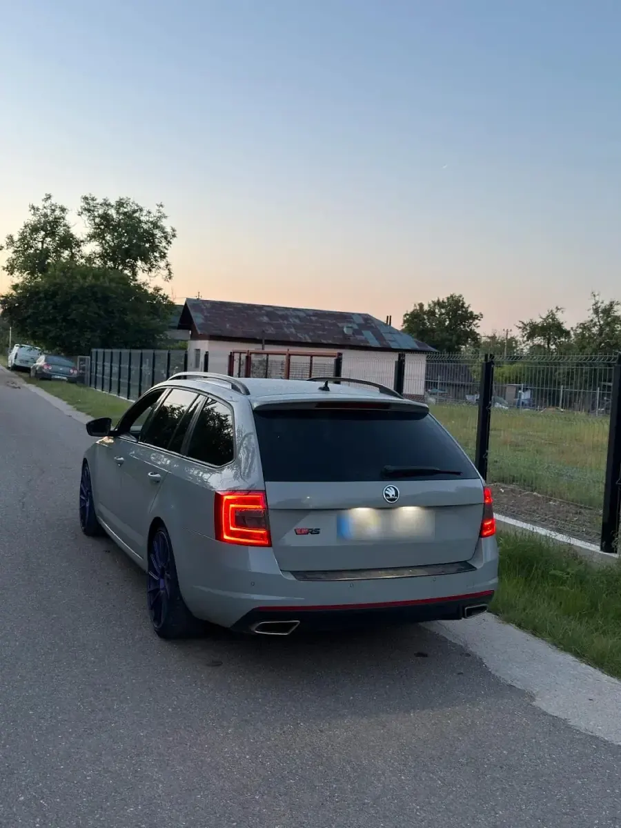 Gebraucht Skoda Octavia vRS 184 PS (135 kW) 2014 Grau Kombi