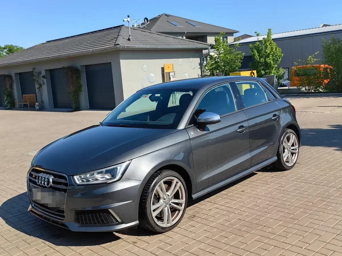 Gebraucht Audi S1 Sportback Sport 231 PS (169 kW) 2016 Grau Kleinwagen