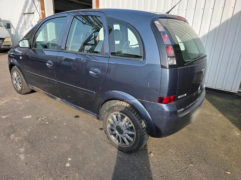 Gebraucht Opel Meriva 105 PS (77 kW) 2009 Blau Van / Kleinbus