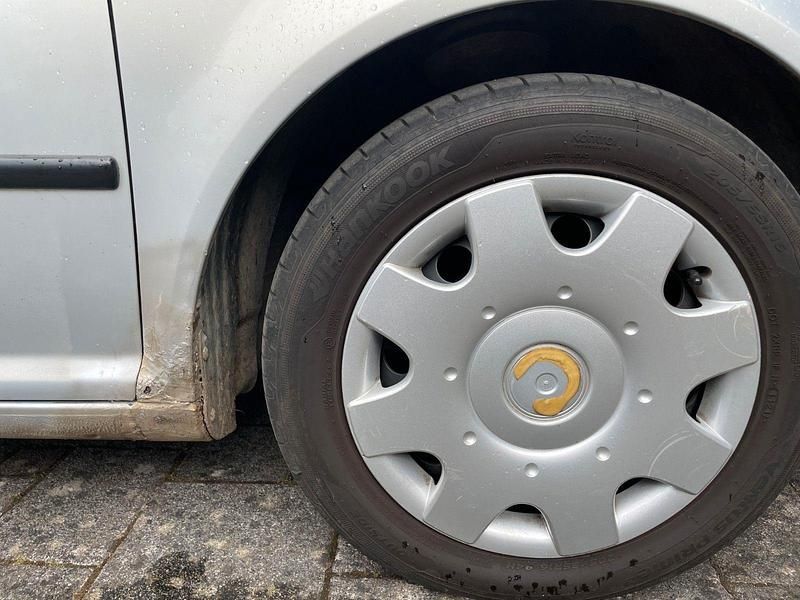 Gebraucht VW Golf IV Basis 109 PS (80 kW) 2000 Silber Coupé