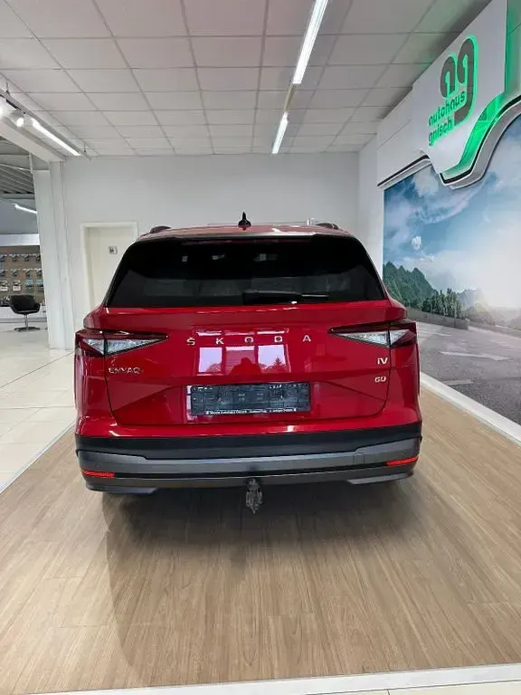 Gebraucht Skoda Enyaq iV Loft 131 kW (179 PS) 2022 Rot SUV
