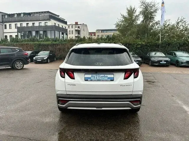 Neu Hyundai Tucson Trend 150 PS (110 kW) 2026 Weiß SUV
